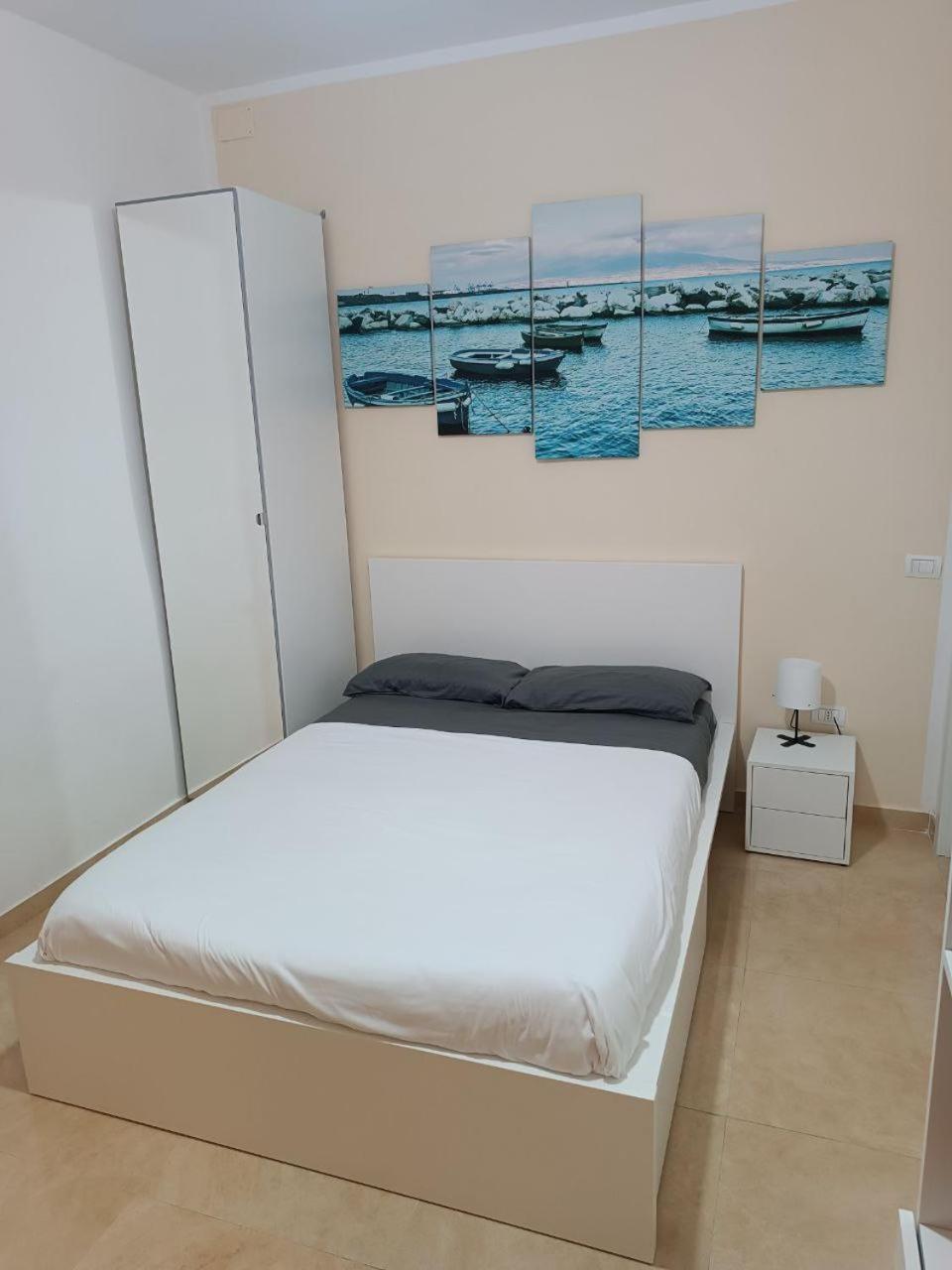 Ciervo'S Home -Appartamento Smart Nel Cuore Di Napoli Exterior photo