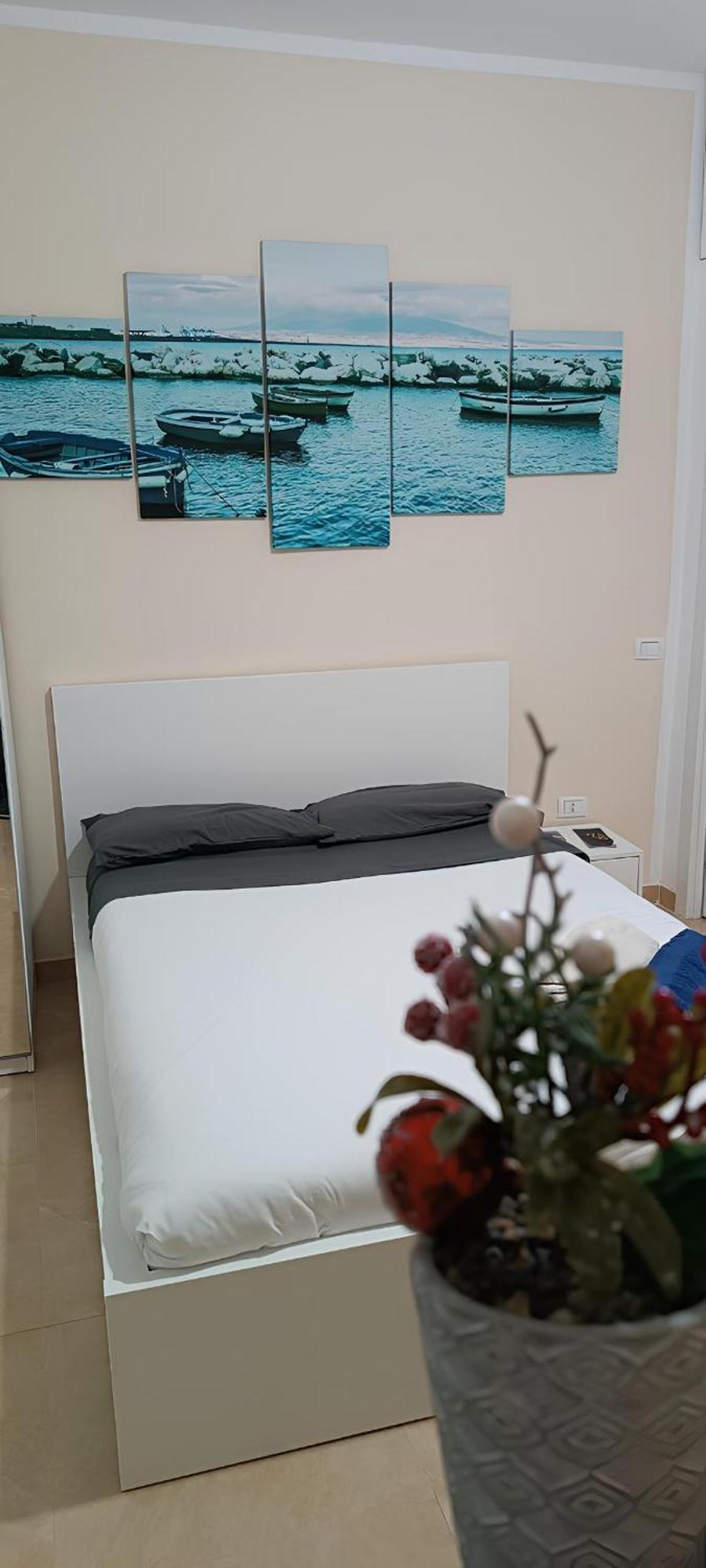 Ciervo'S Home -Appartamento Smart Nel Cuore Di Napoli Exterior photo